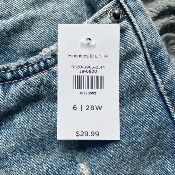 High Rise Denim Shorts - Picture 3 of 6